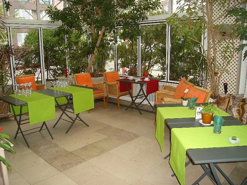 *** Hotel Hostellerie De La Vendee Lancy Svizzera