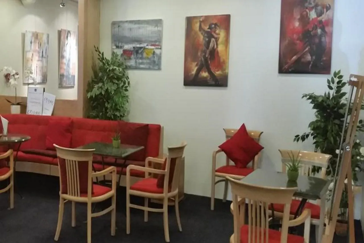 Hostellerie De La Vendee Lancy