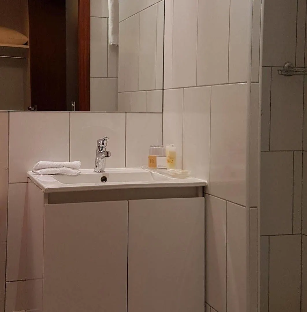 Hostellerie De La Vendee Lancy