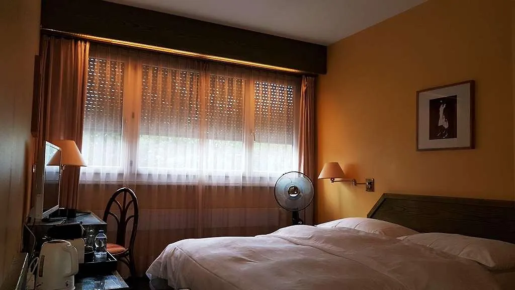 Hostellerie De La Vendee Lancy 3*,