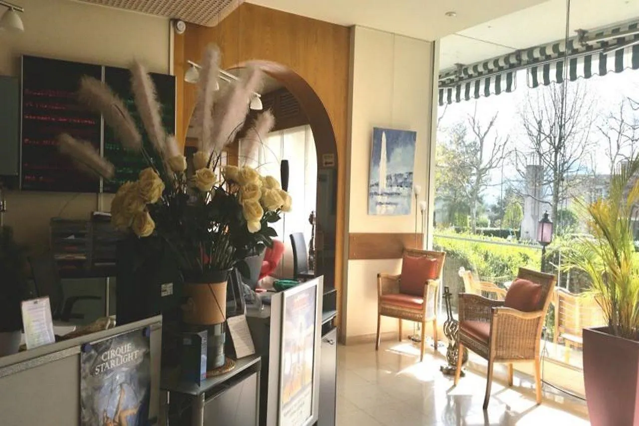Hostellerie De La Vendee Lancy 3*,